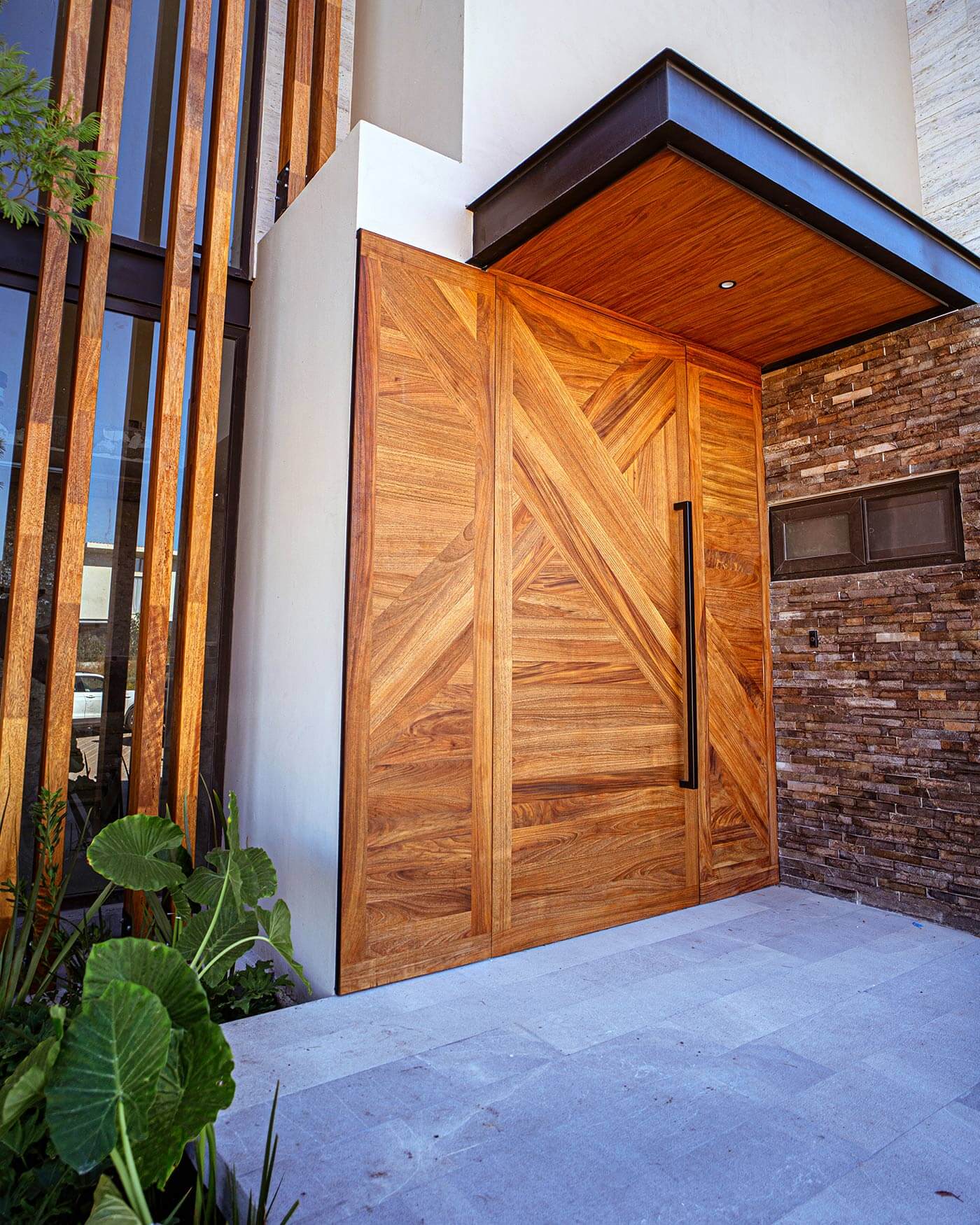 mcompany ventanal en luks townhouses