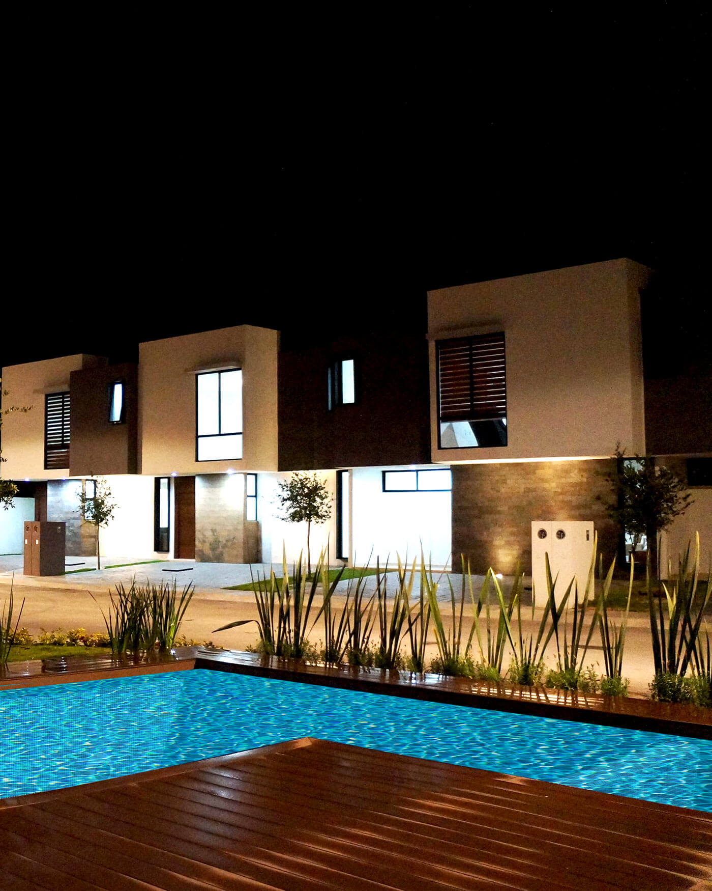 mcompany amenidades de luks townhouses